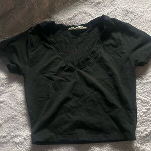 Aeropostale Black V-Neck Crop Tee